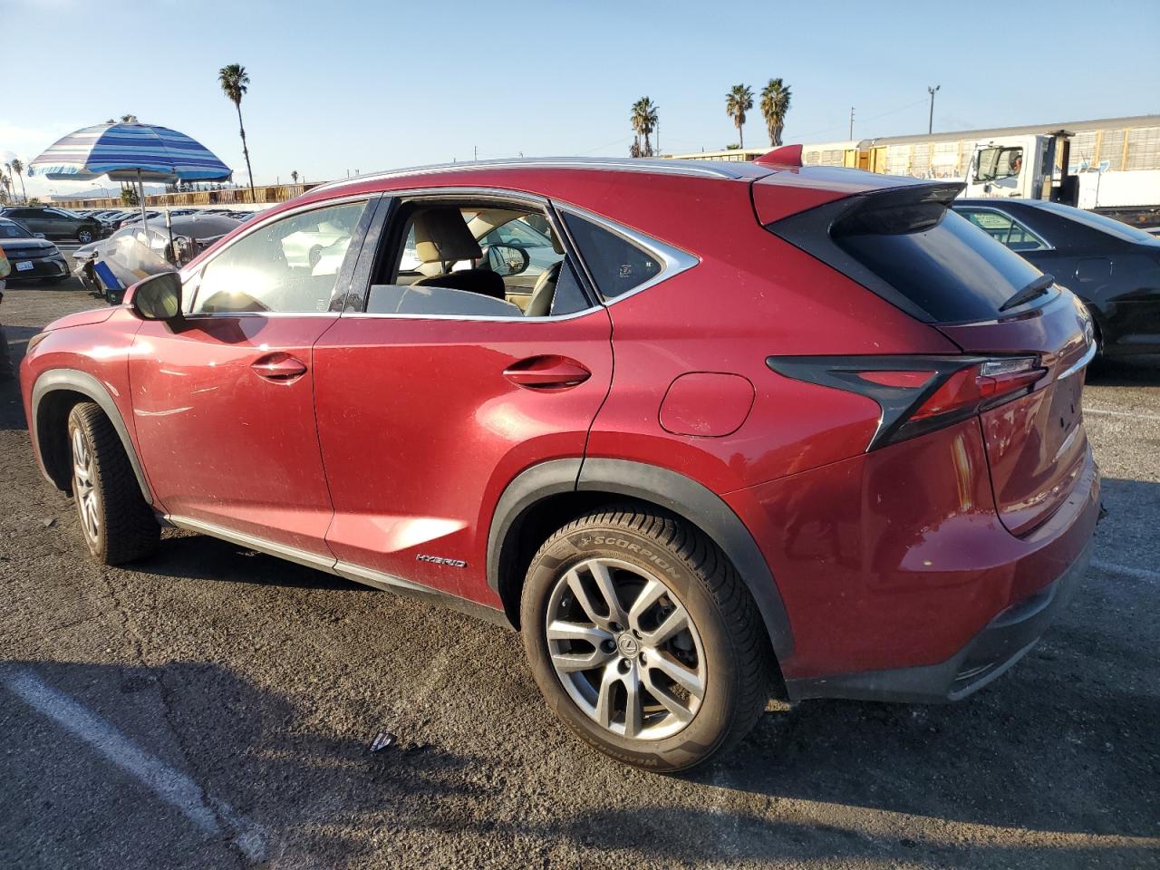 2015 Lexus NX - Image 2