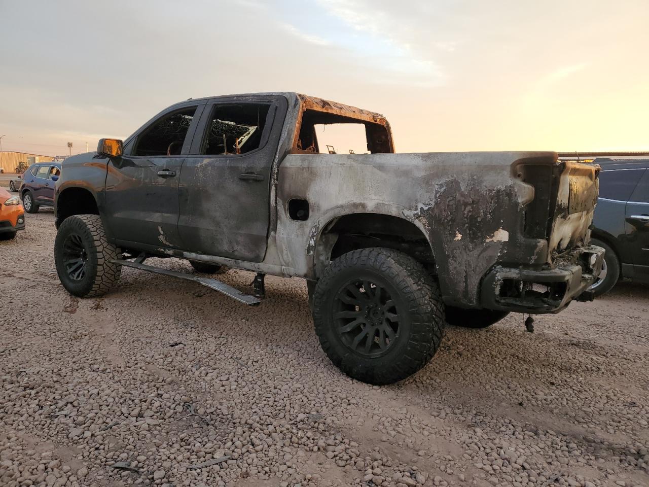 2022 Chevrolet Silverado - Image 2