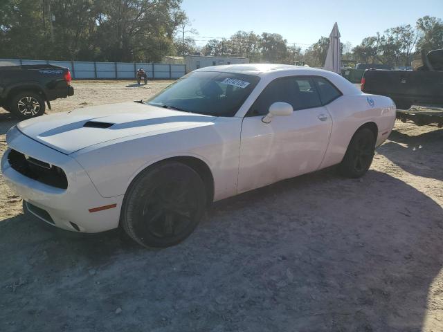  DODGE CHALLENGER 2016 Белый
