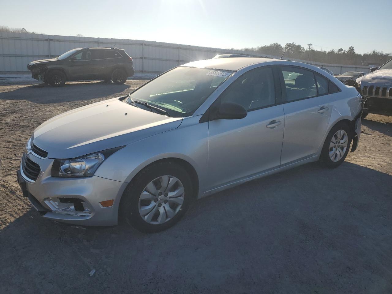 VIN 1G1PA5SG2F7166774 2015 CHEVROLET CRUZE no.1