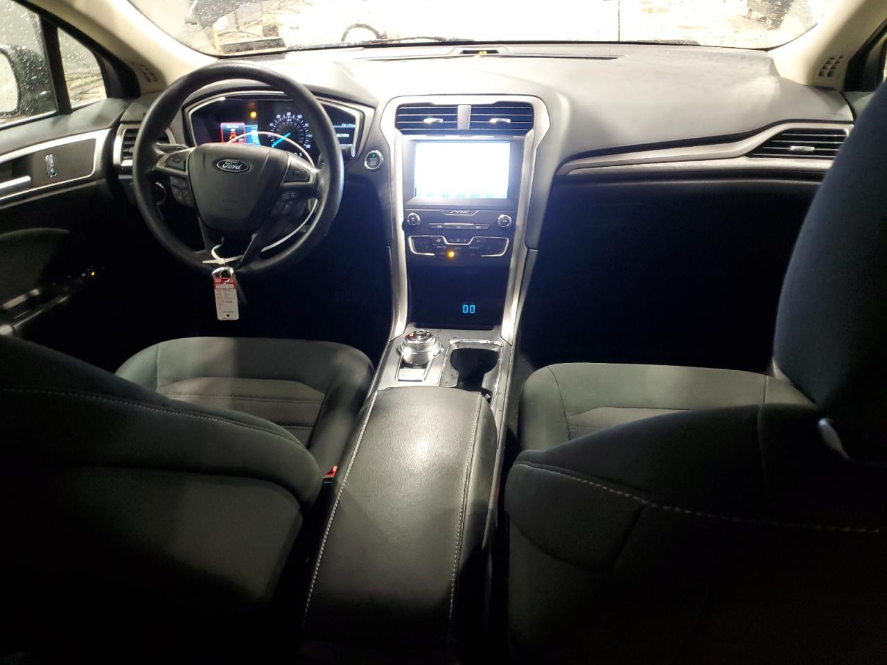 2020 Ford Fusion - Image 8