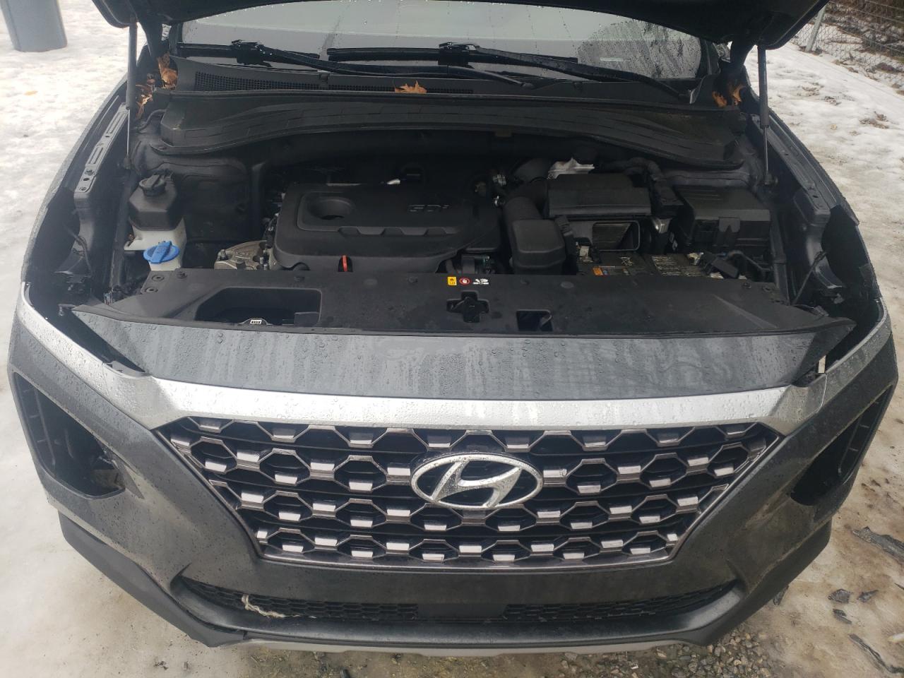 2020 Hyundai Santa Fe - Image 12