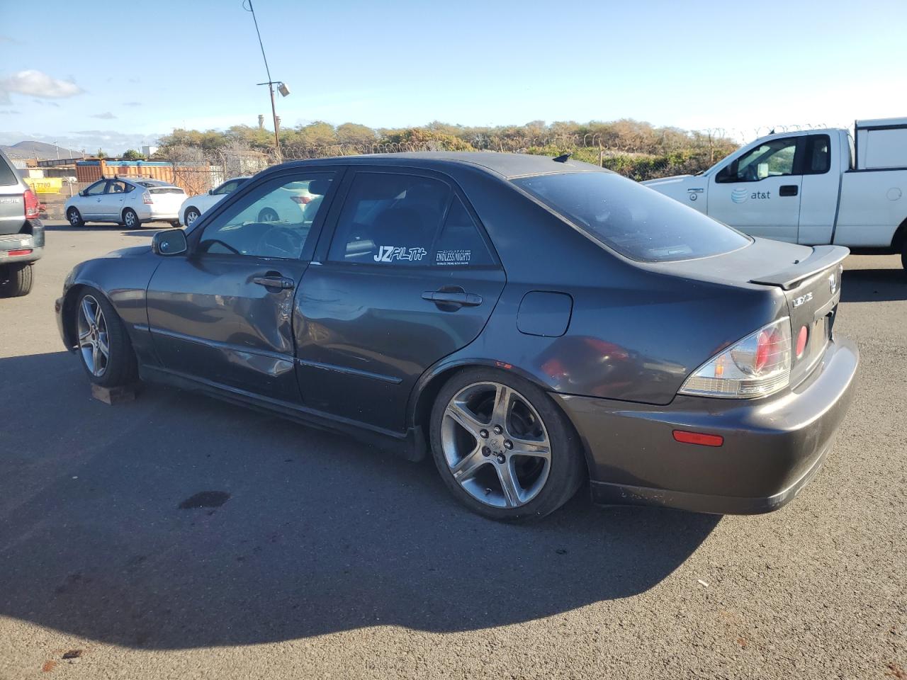 2005 Lexus IS - Image 2