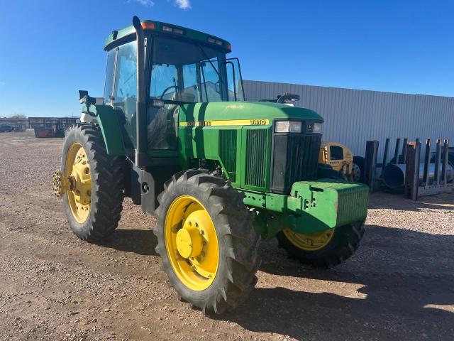 2003 John Deere                  7810