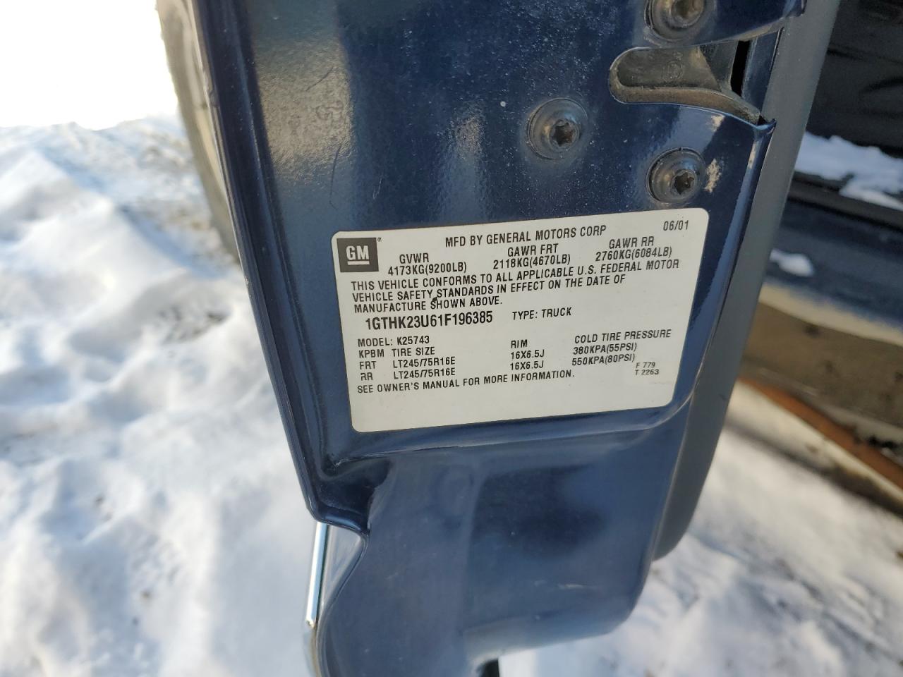 2001 GMC Sierra K2500 Heavy Duty VIN: 1GTHK23U61F196385 Lot: 42206955
