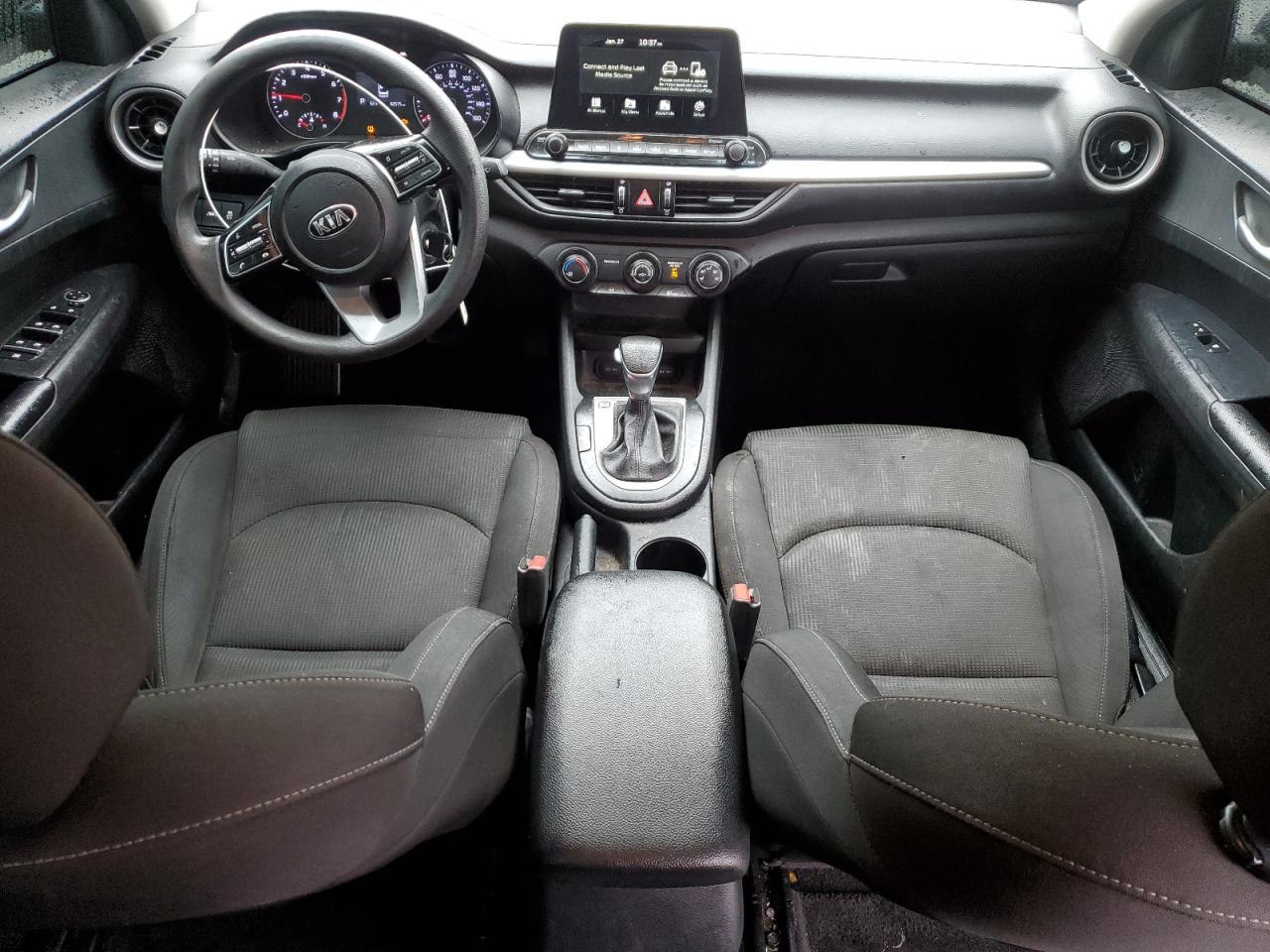 2020 Kia Forte - Image 8