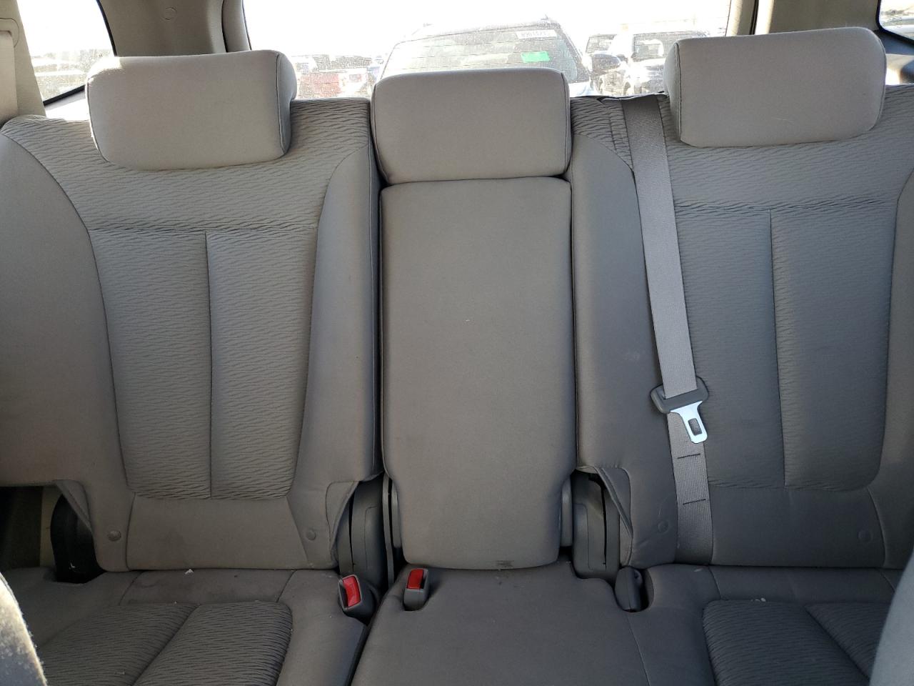 2009 Hyundai Santa Fe - Image 10