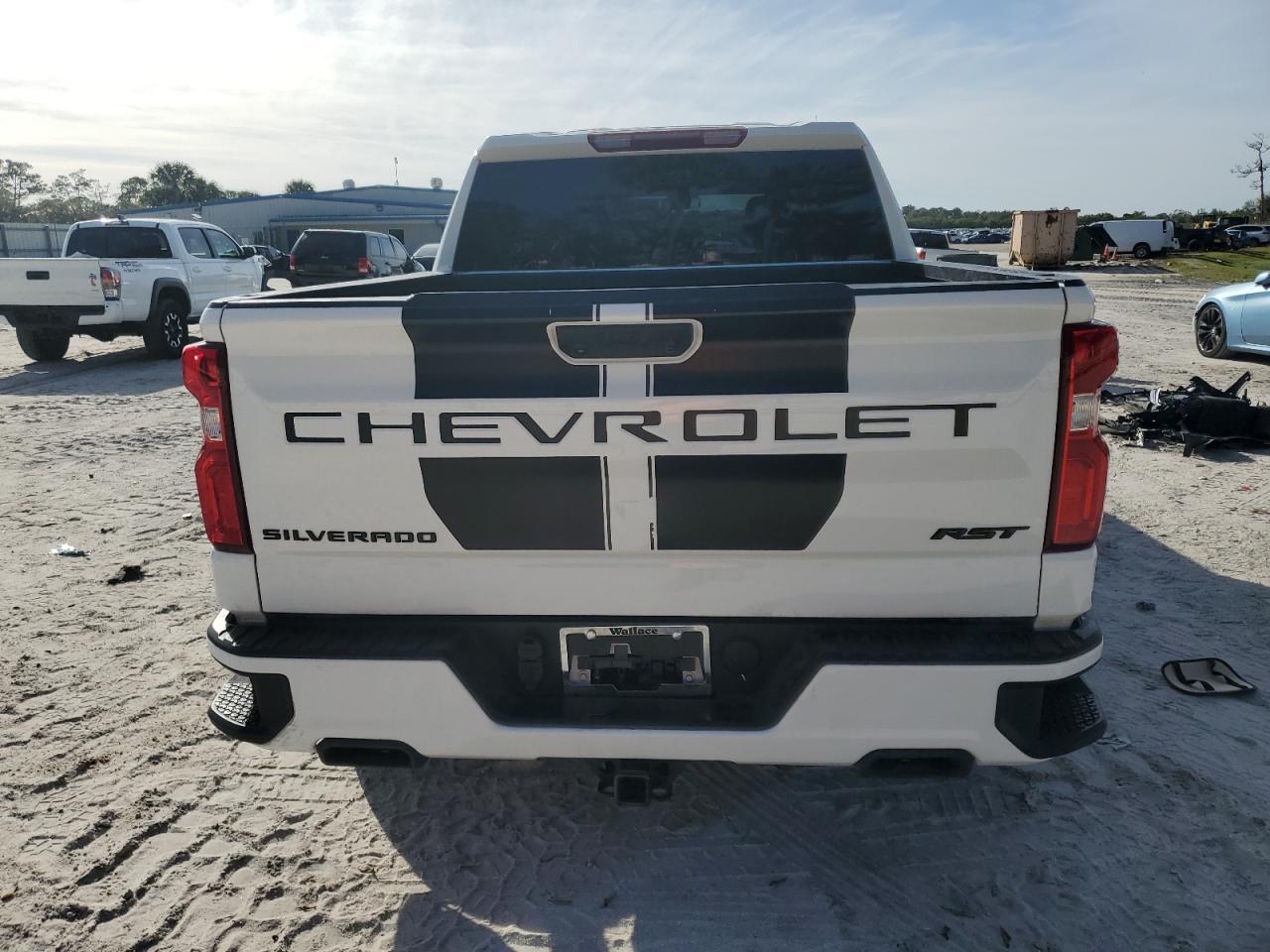 2023 Chevrolet Silverado - Image 6