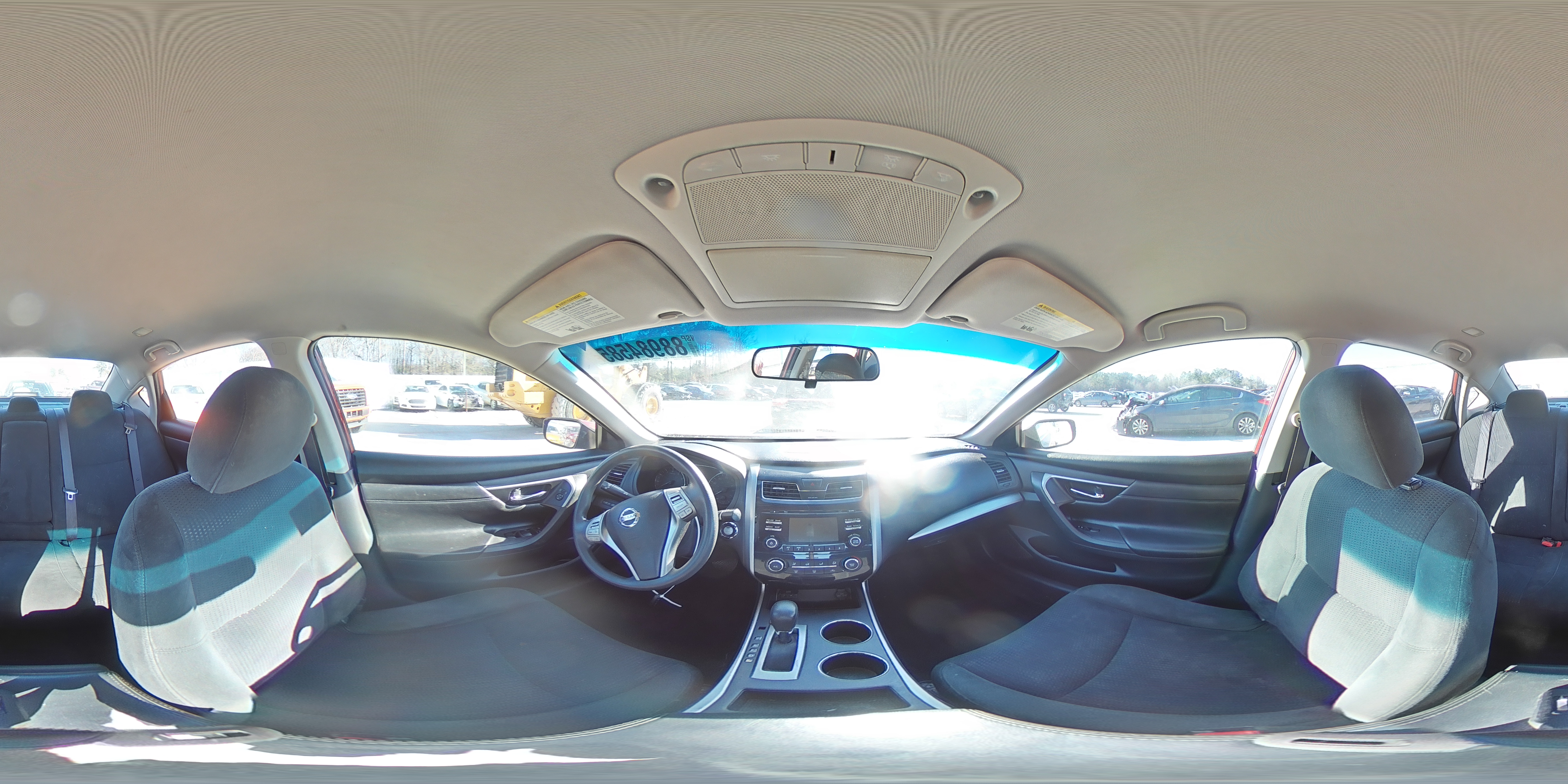 2015 Nissan Altima - Image 12