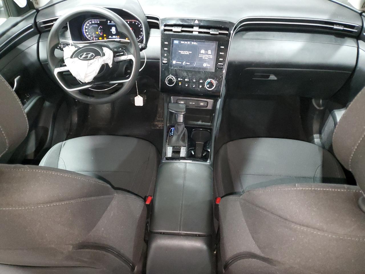 2024 Hyundai Tucson - Image 8