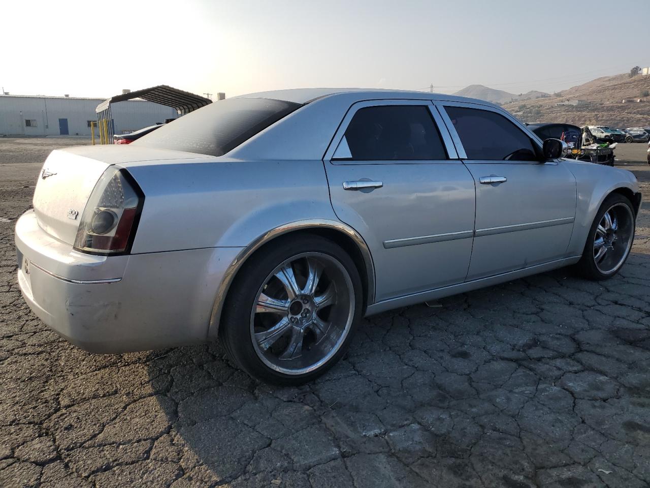 2006 Chrysler 300 - Image 3