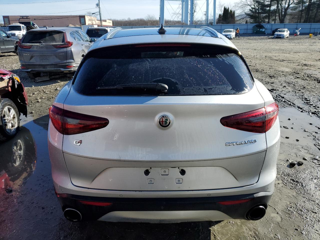 2020 Alfa Romeo Stelvio - Image 6