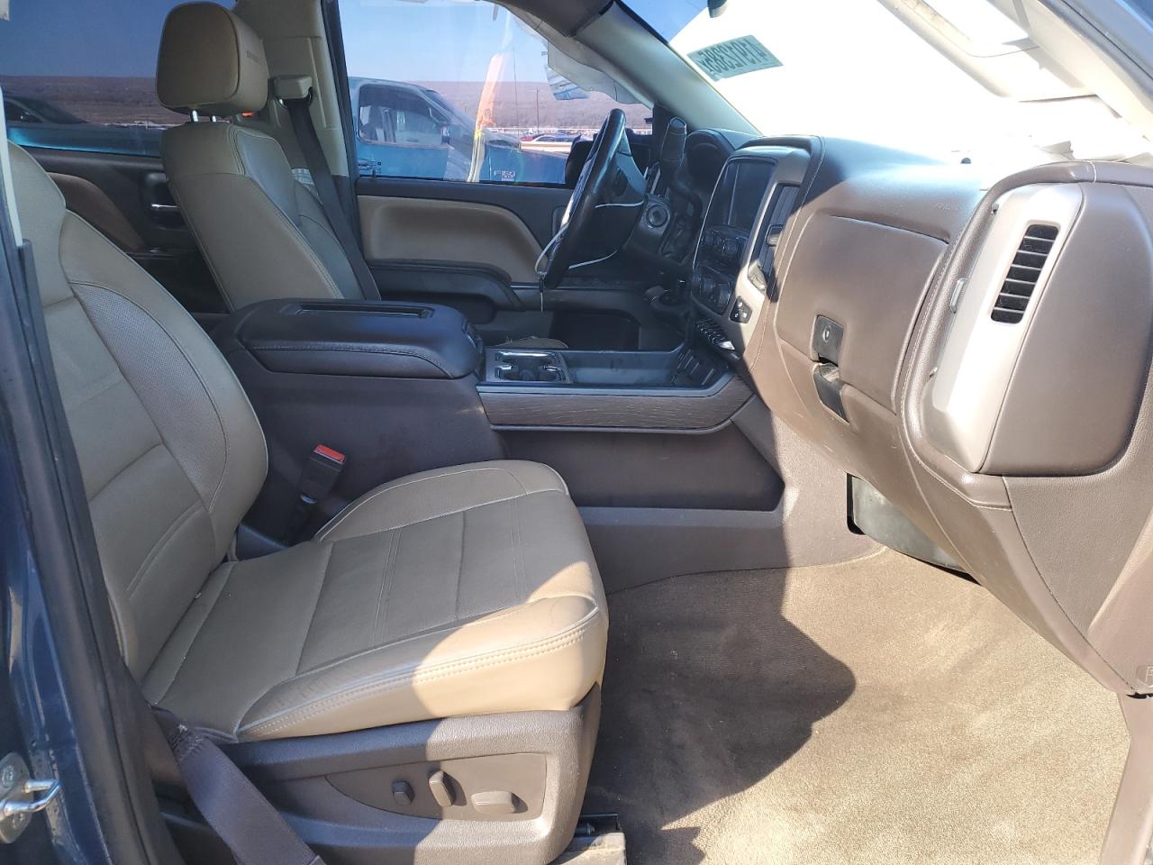 2017 GMC Sierra - Image 7