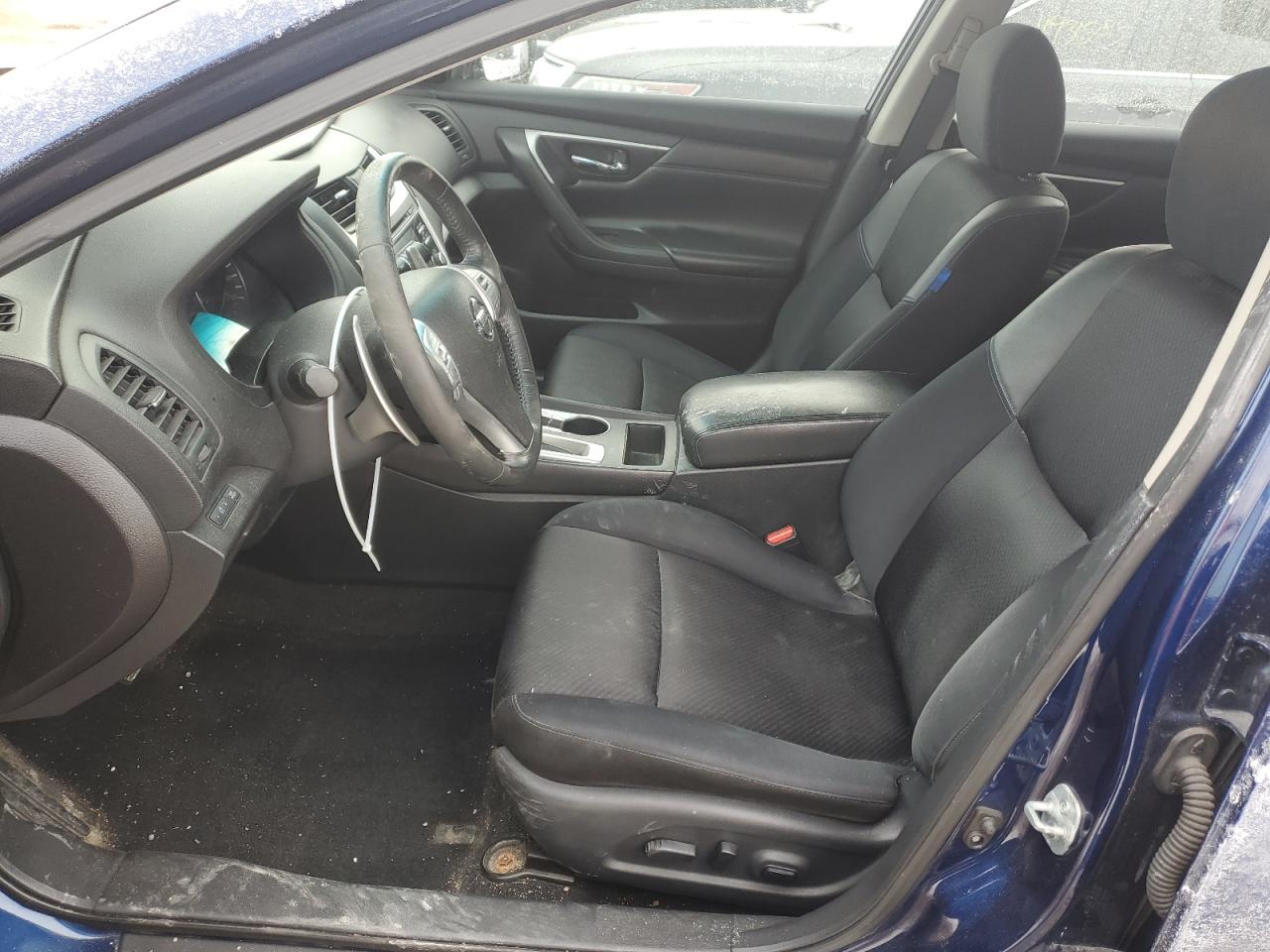 2016 Nissan Altima - Image 7