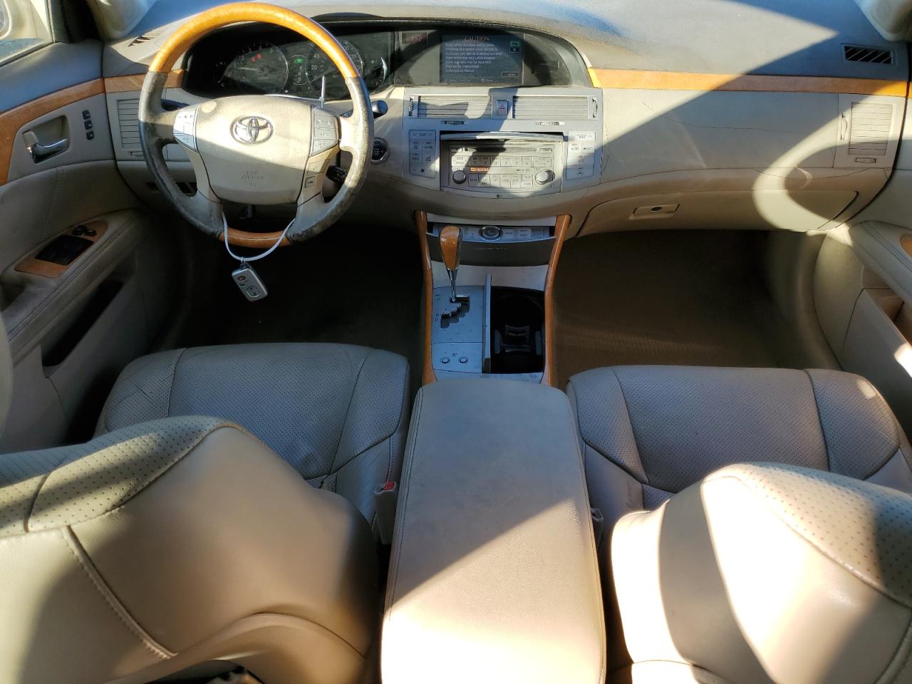 2007 Toyota Avalon - Image 8