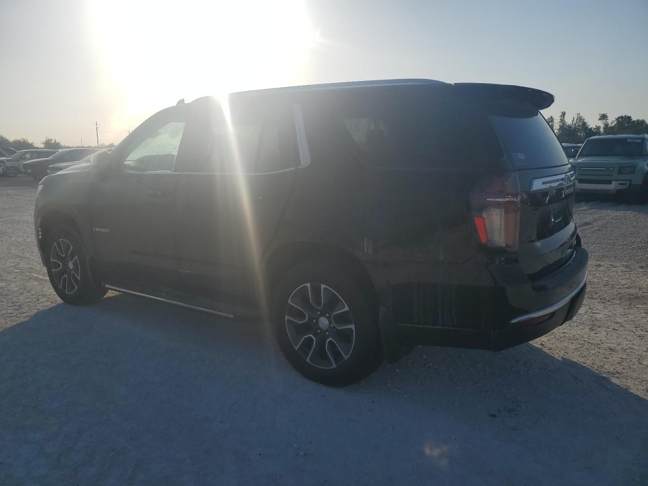2021 Chevrolet Tahoe - Image 2