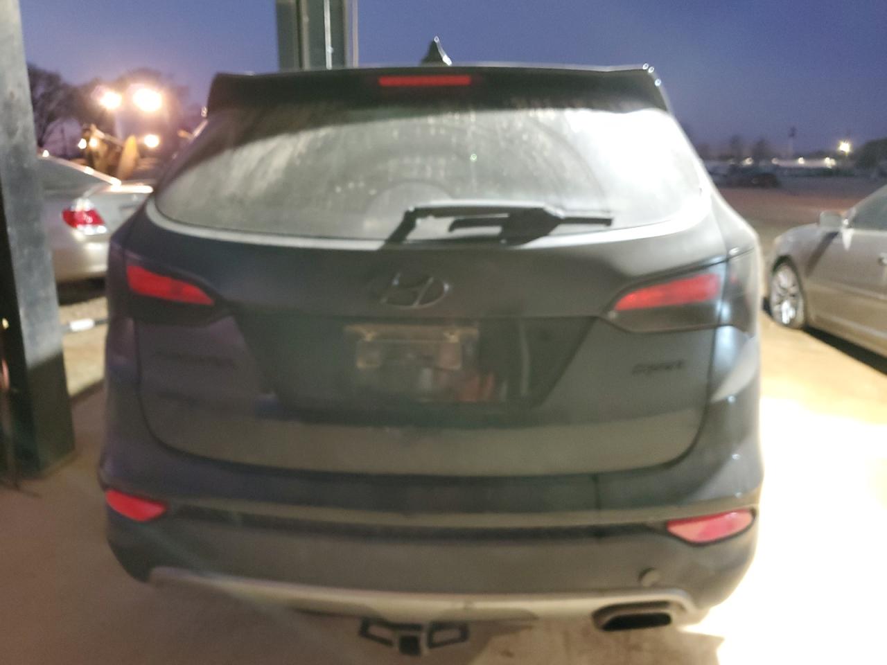 2013 Hyundai Santa Fe - Image 6
