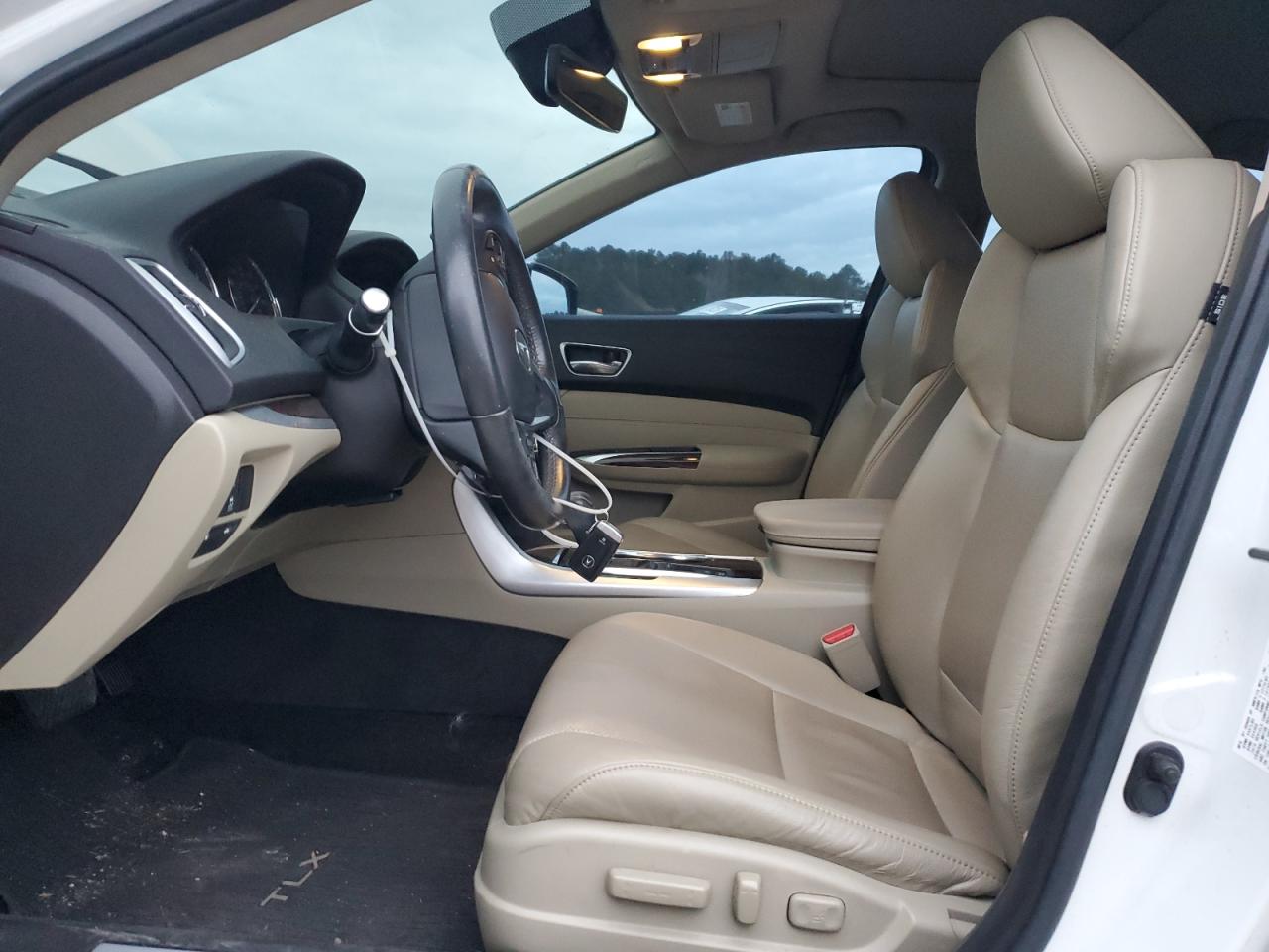 2018 Acura TLX - Image 7