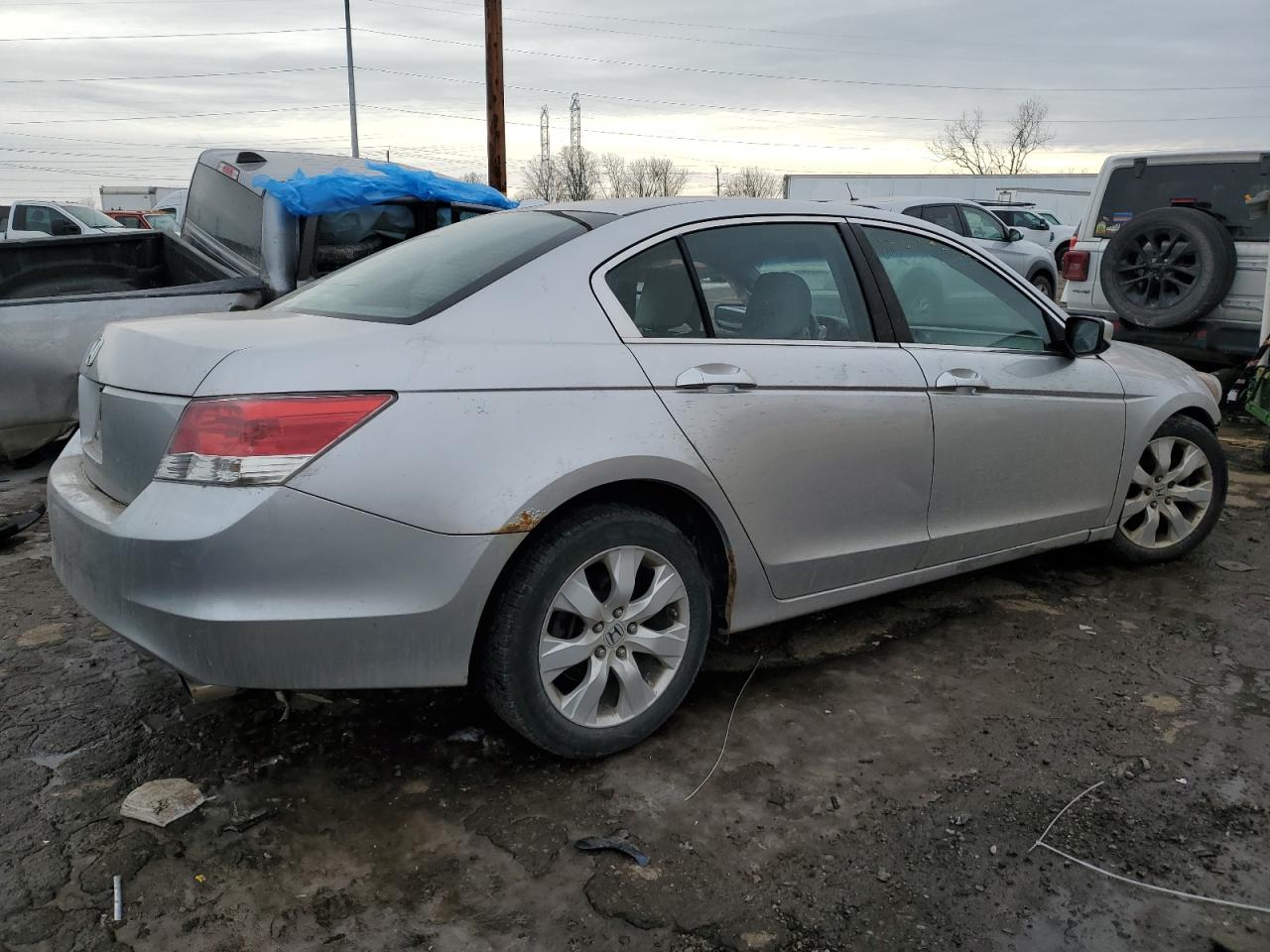 2010 Honda Accord - Image 3