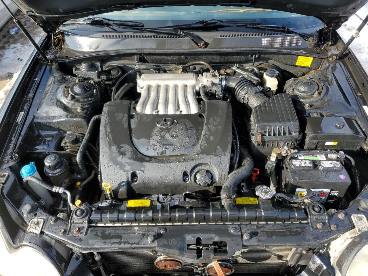 2003 Hyundai Sonata - Image 11