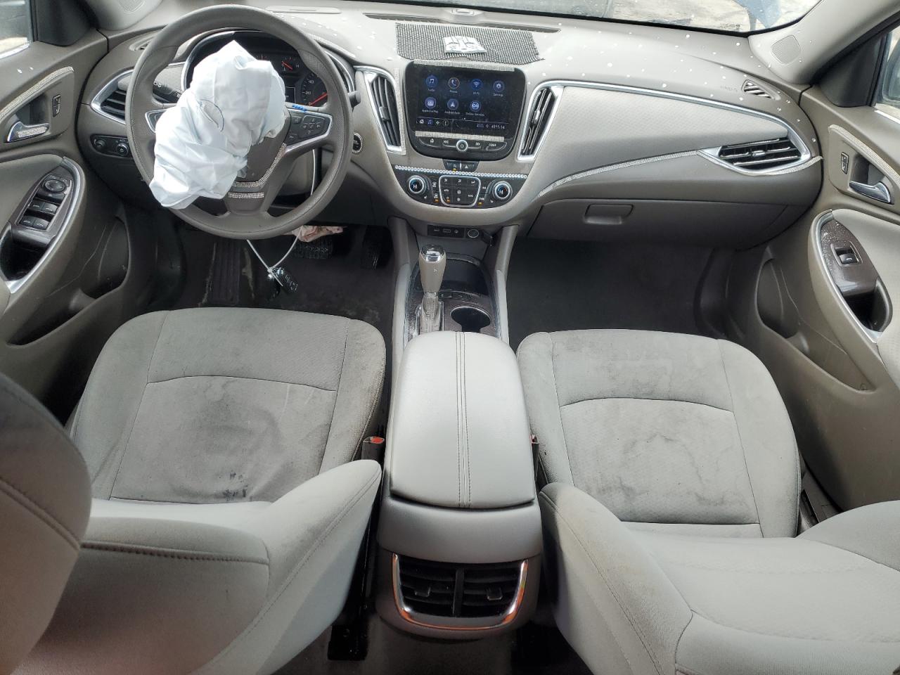 2020 Chevrolet Malibu - Image 8