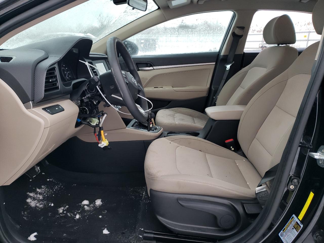 2020 Hyundai Elantra - Image 7