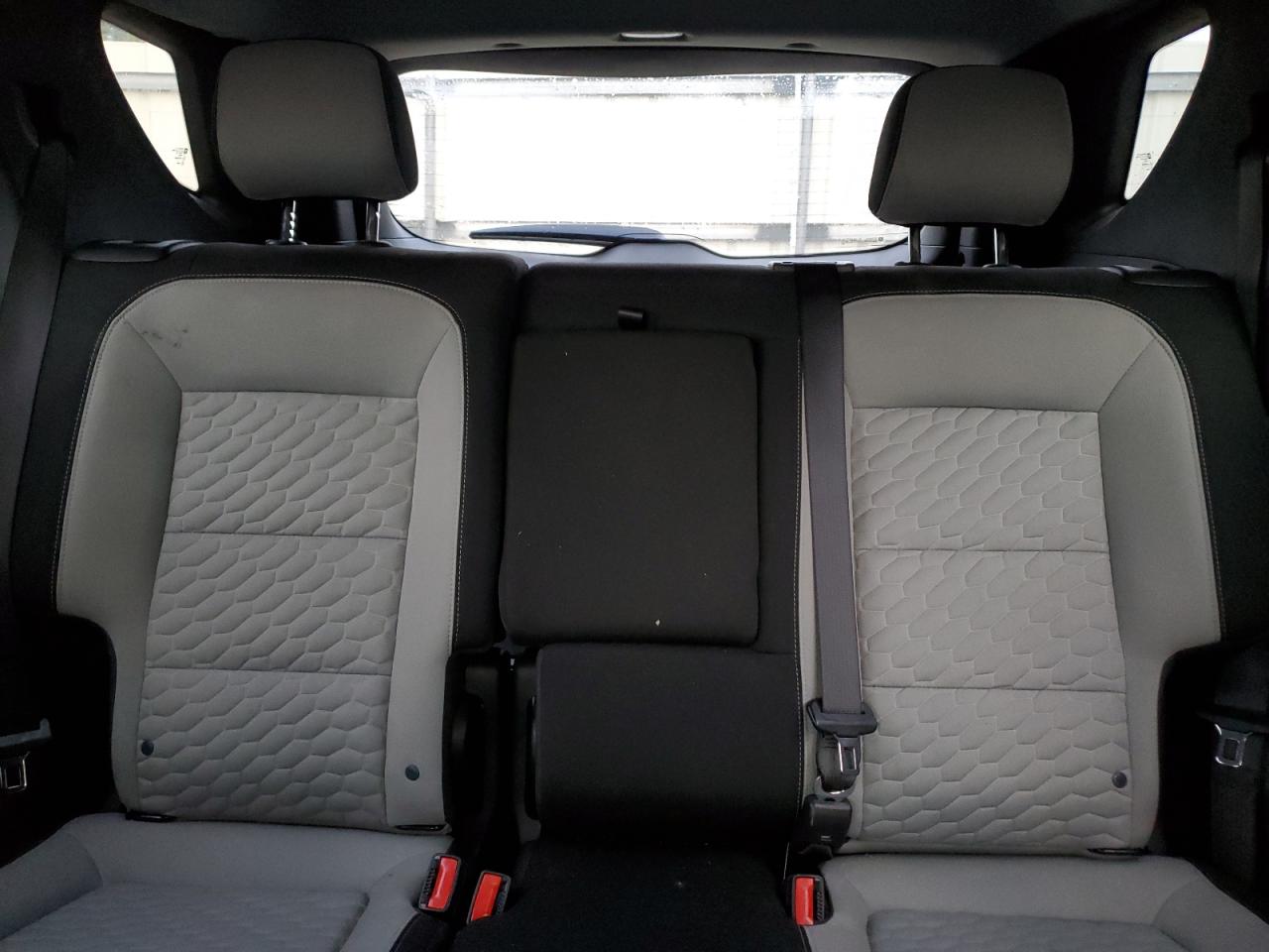 2021 Chevrolet Equinox - Image 10