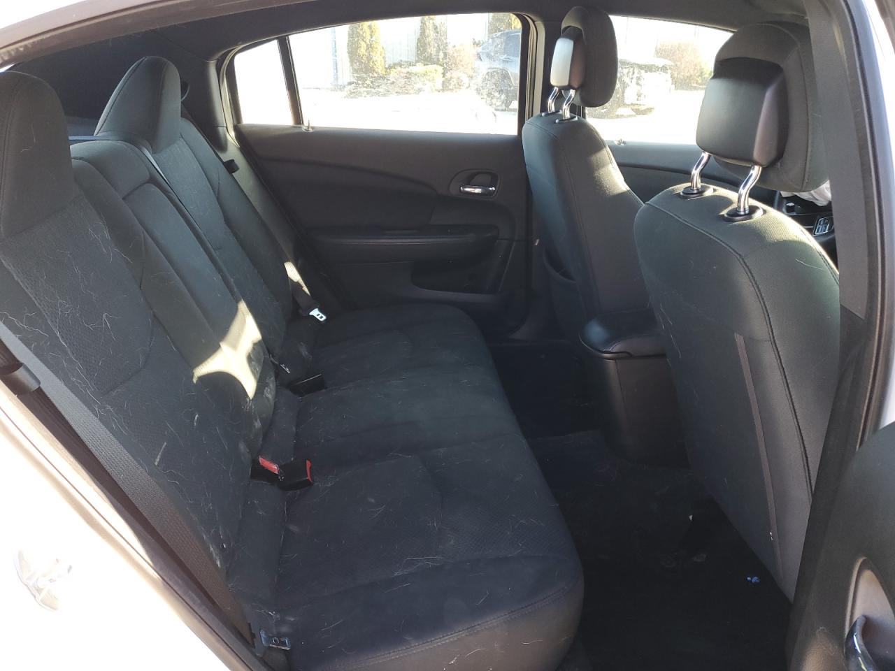 2012 Chrysler 200 - Image 10