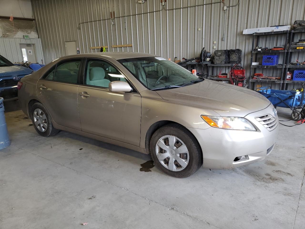 2009 Toyota Camry - Image 4