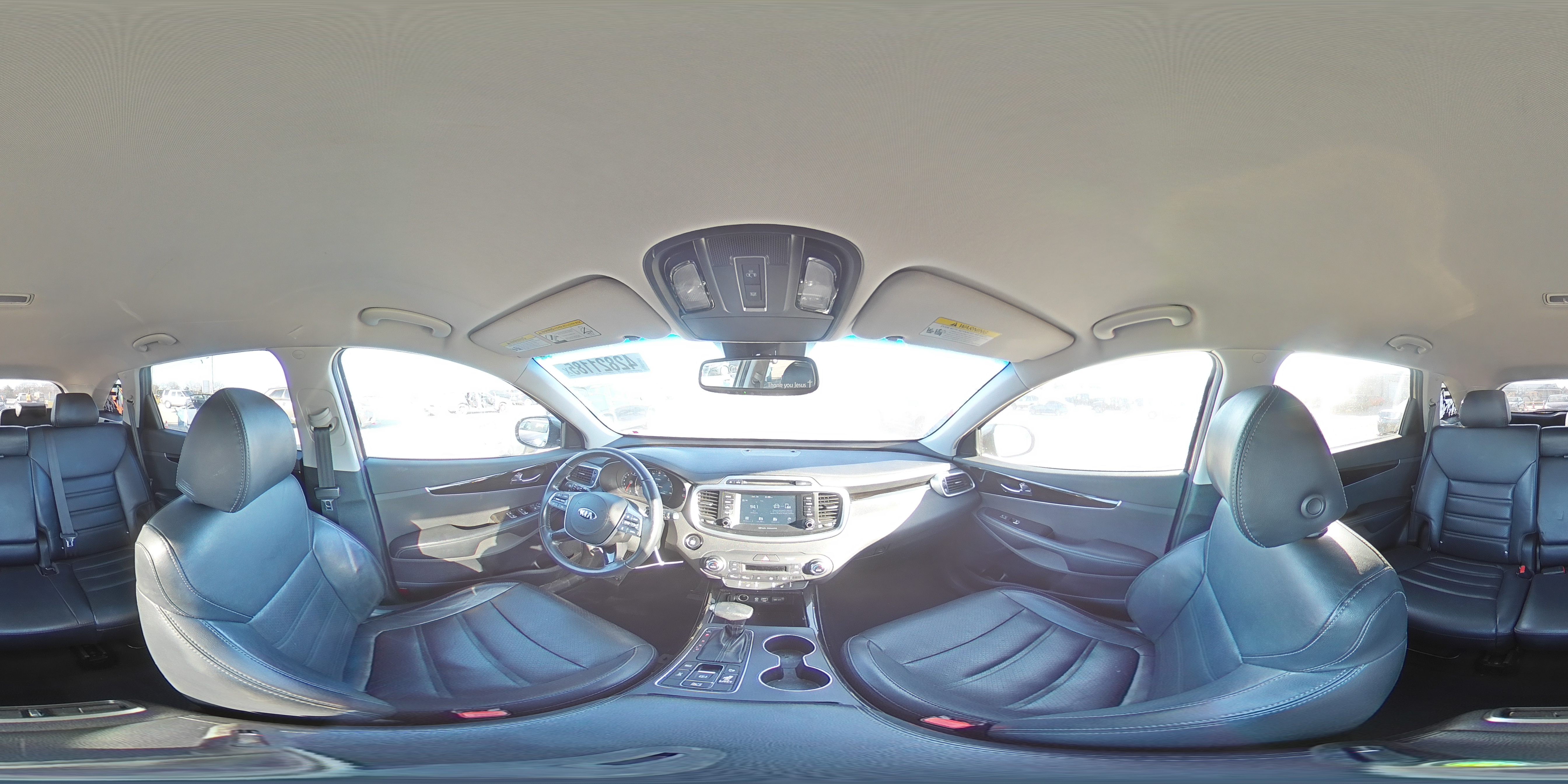 2019 Kia Sorento - Image 13