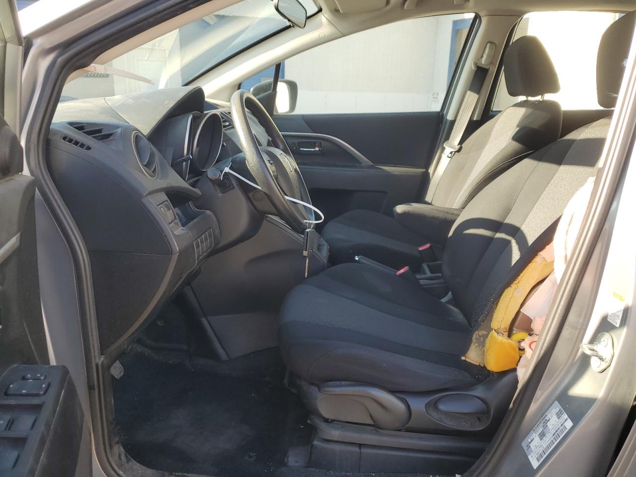 2012 Mazda 5 - Image 7