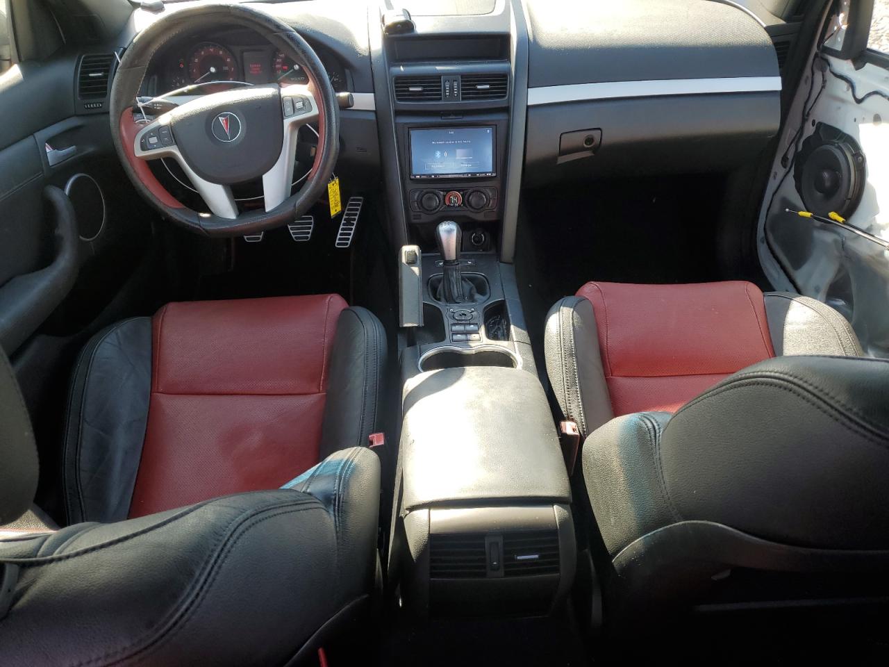 2009 Pontiac G8 - Image 8