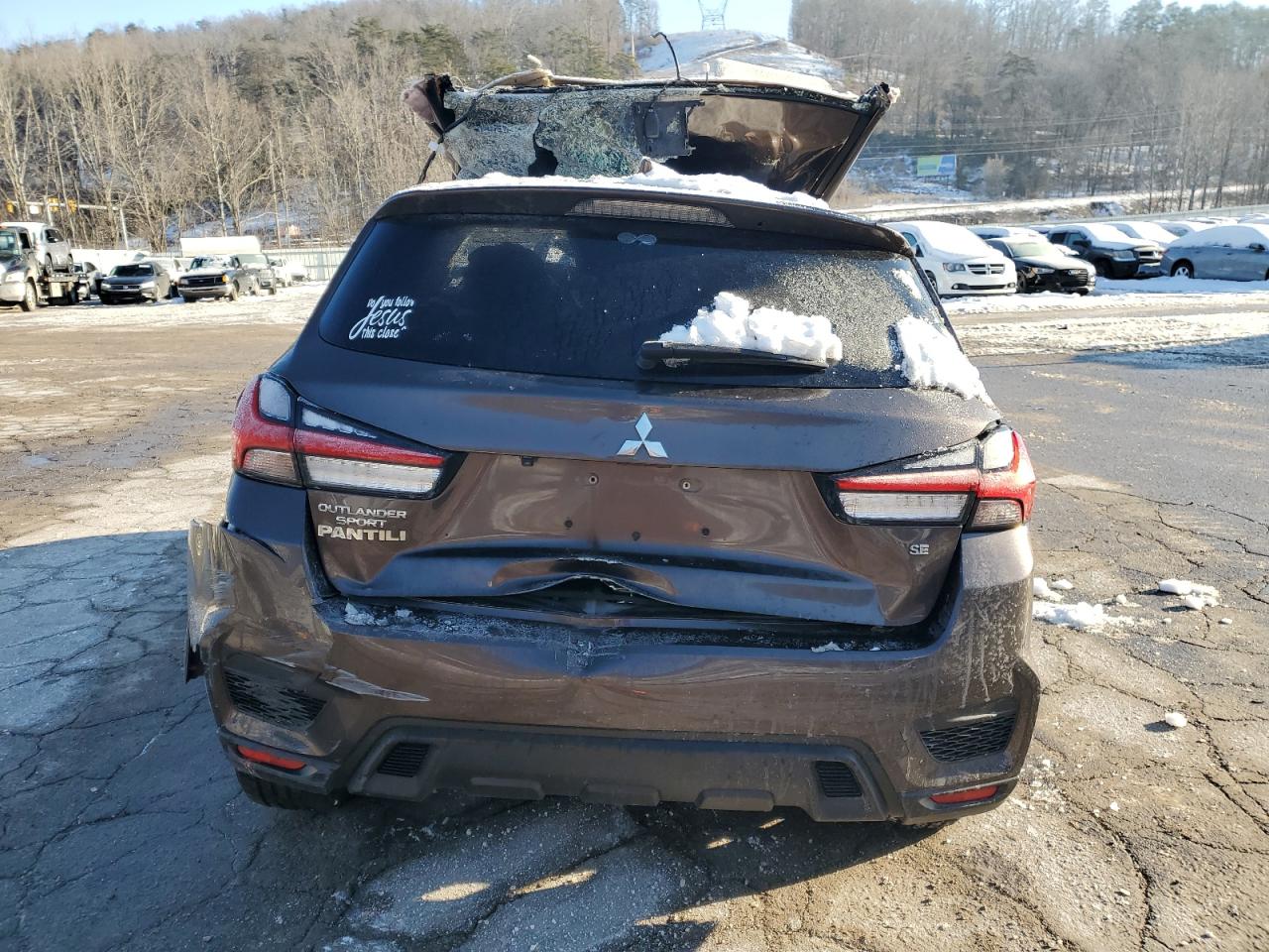 2020 Mitsubishi Outlander - Image 6