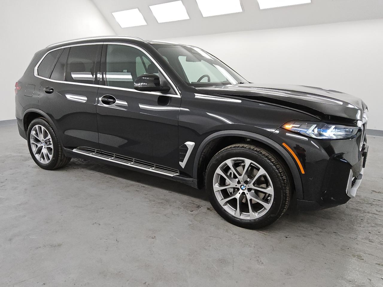 2024 BMW X5 - Image 4