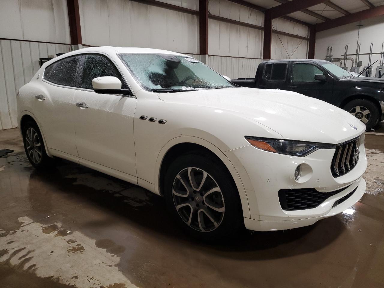 2019 Maserati Levante - Image 4