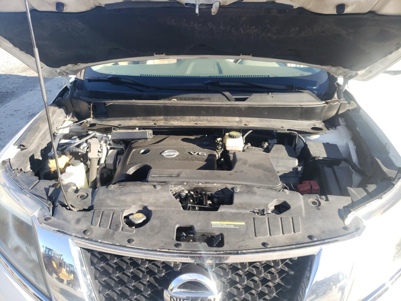 2013 Nissan Pathfinder - Image 12
