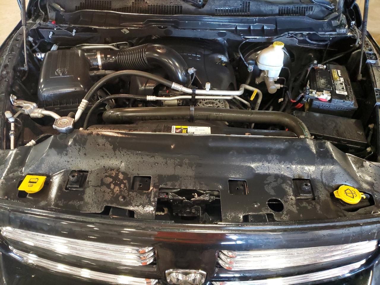 2016 RAM 1500 - Image 11