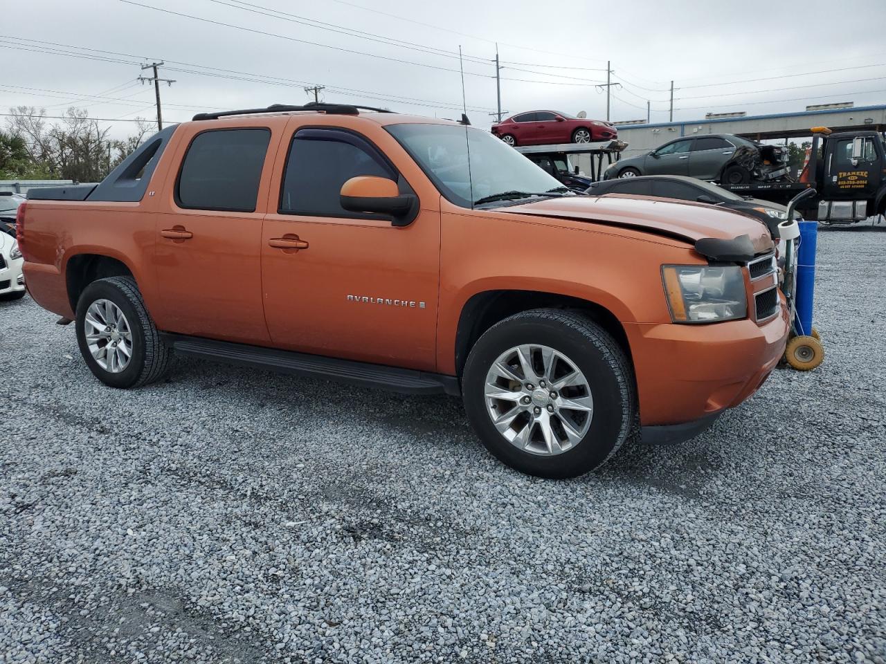 2008 Chevrolet Avalanche - Image 4
