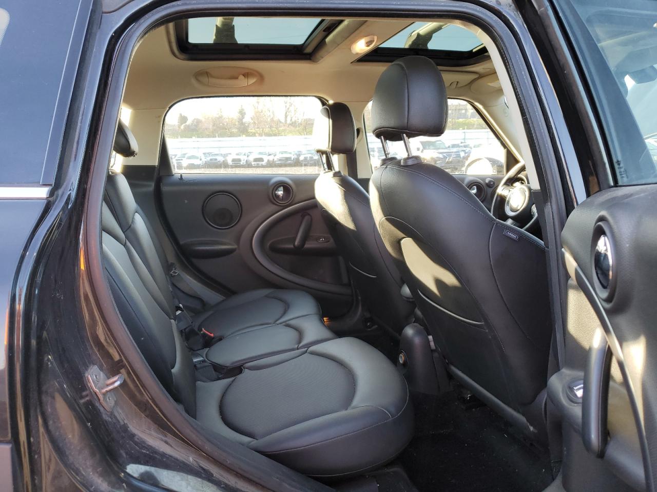 2013 MINI Cooper - Image 10