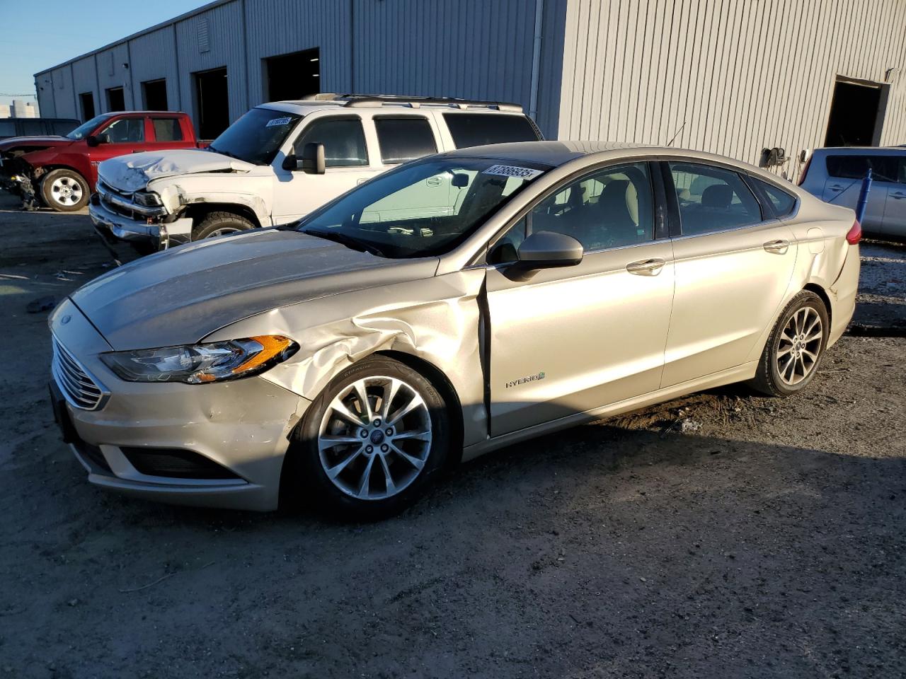 VIN 3FA6P0LU7HR249272 2017 FORD FUSION no.1