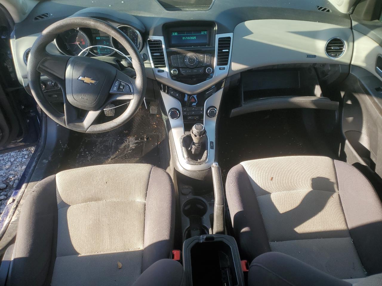 2013 Chevrolet Cruze - Image 8