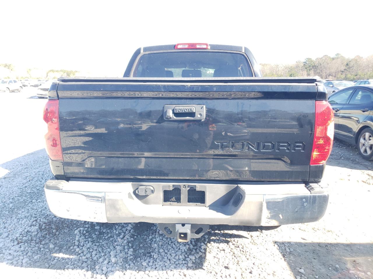 2017 Toyota Tundra - Image 6