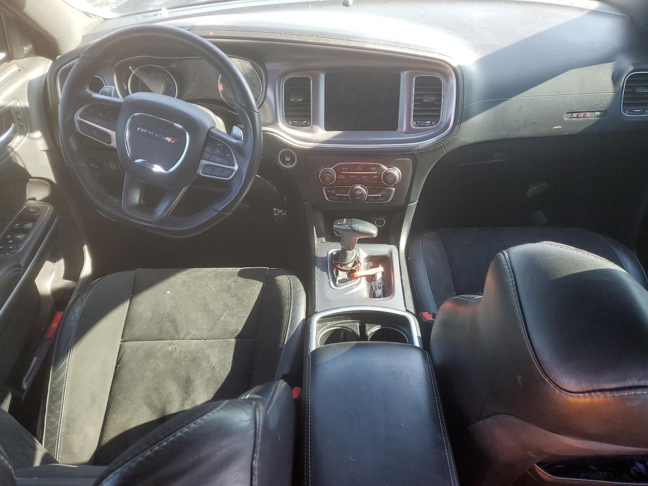 2021 Dodge Charger - Image 8