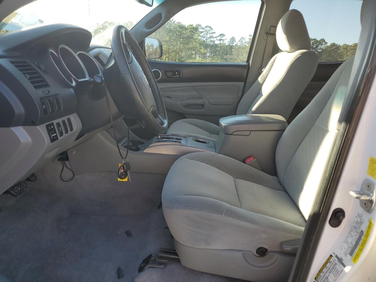 2011 Toyota Tacoma - Image 7