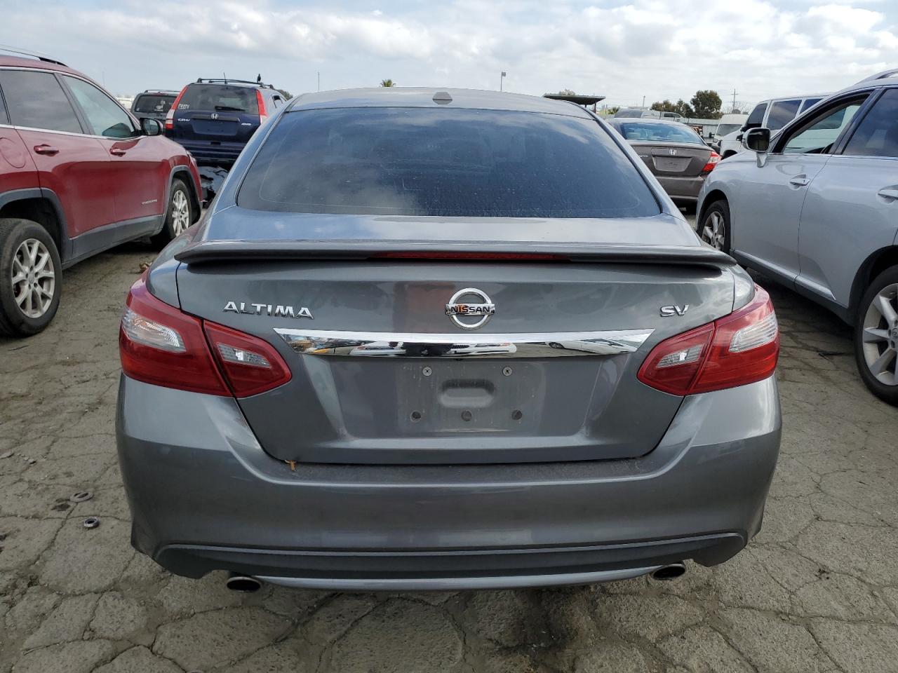 2018 Nissan Altima - Image 6