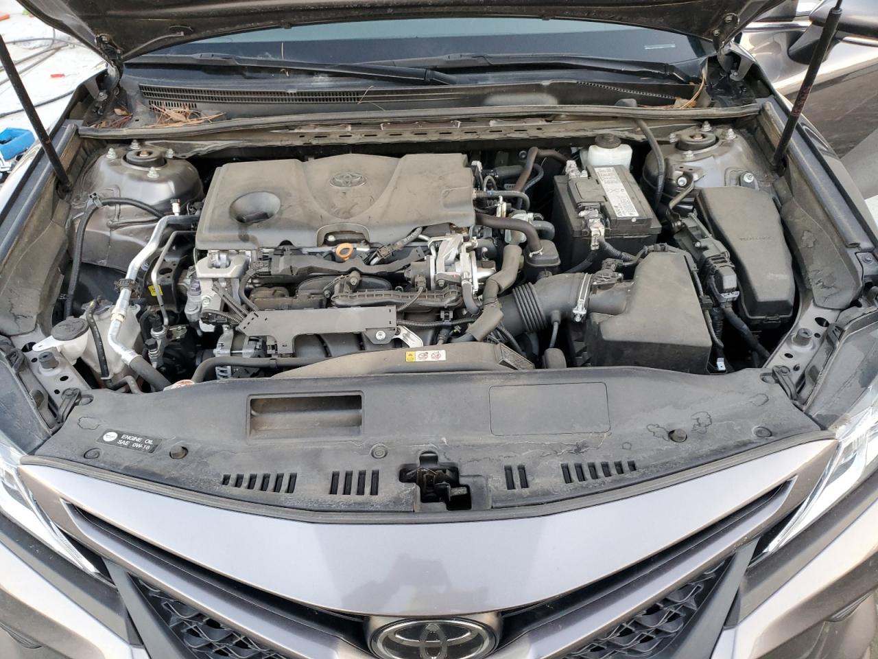 2019 Toyota Camry - Image 11