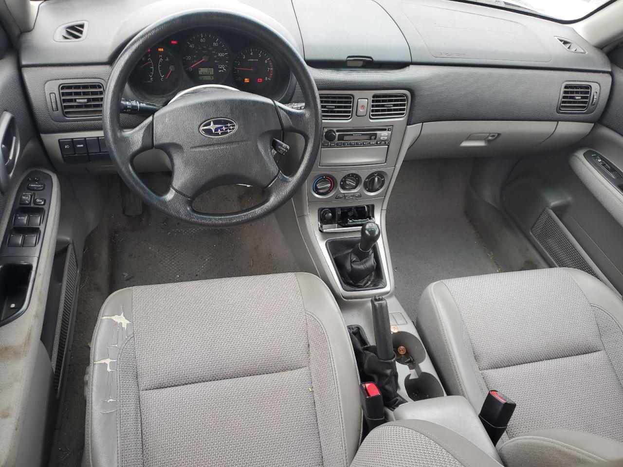 2004 Subaru Forester - Image 8