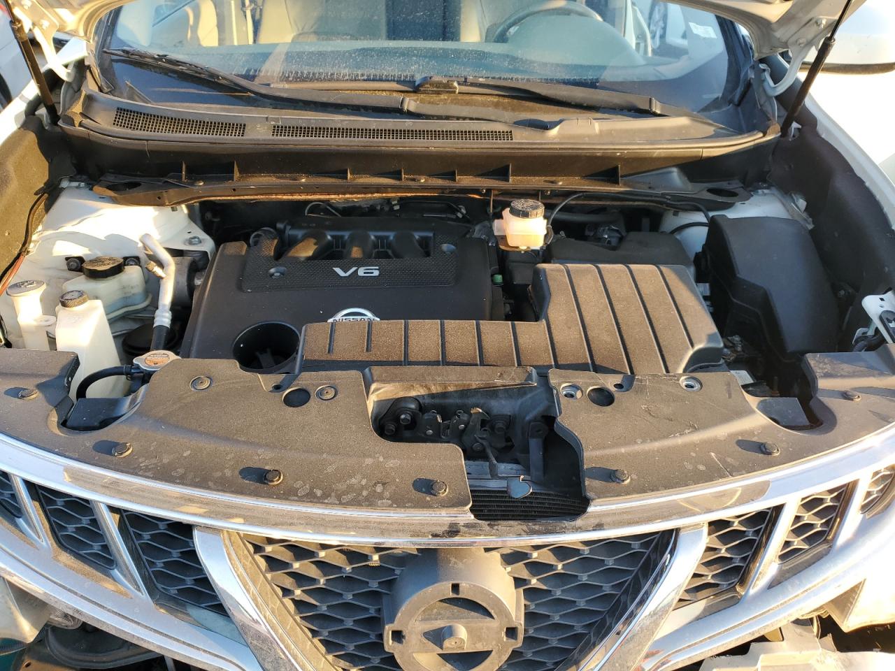 2011 Nissan Murano - Image 12