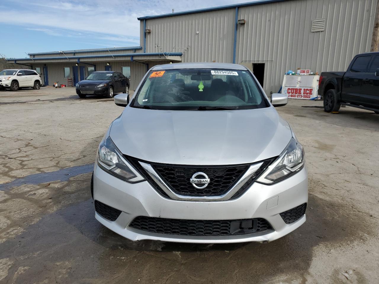 2018 Nissan Sentra - Image 5