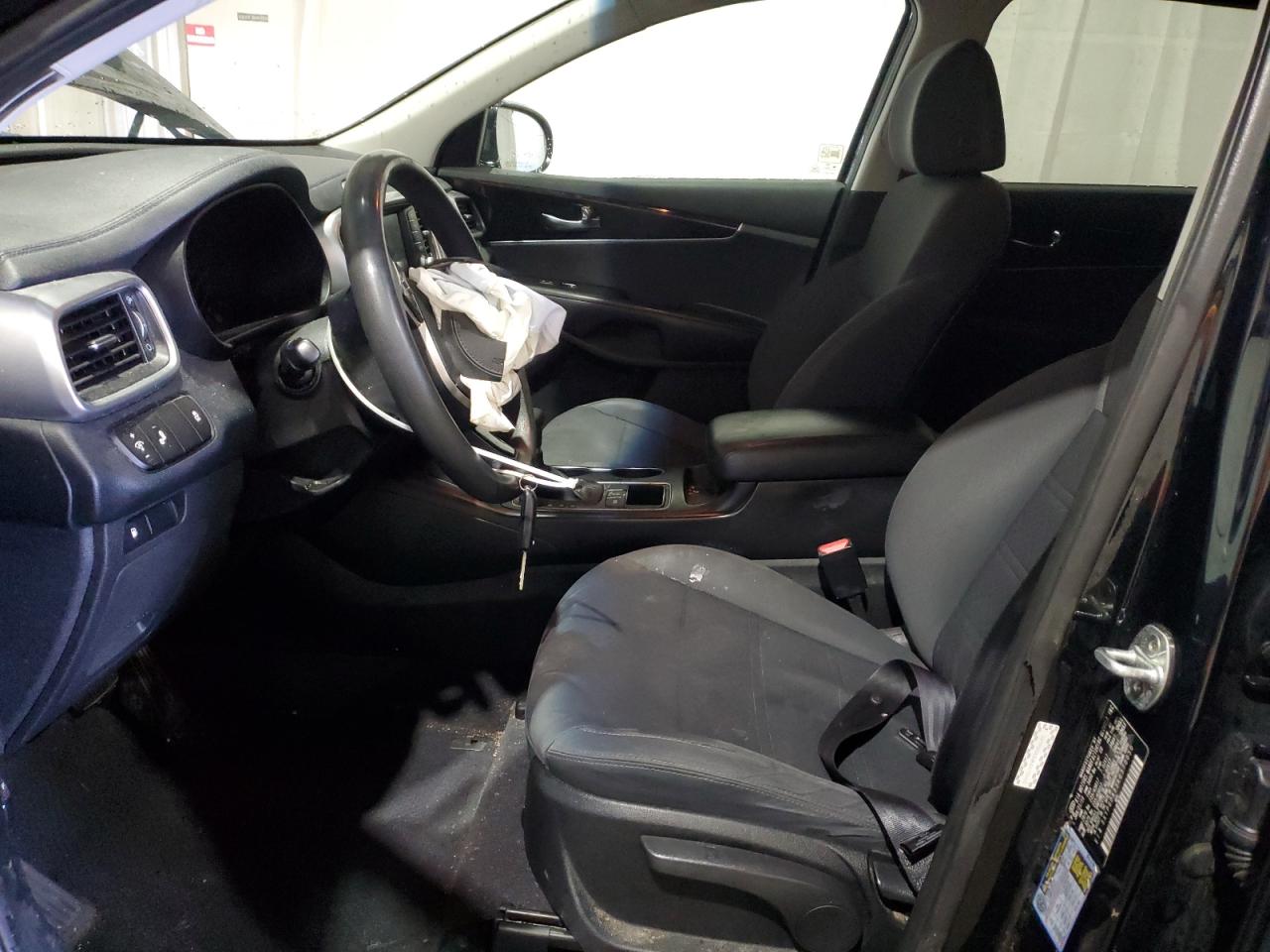 2019 Kia Sorento - Image 7